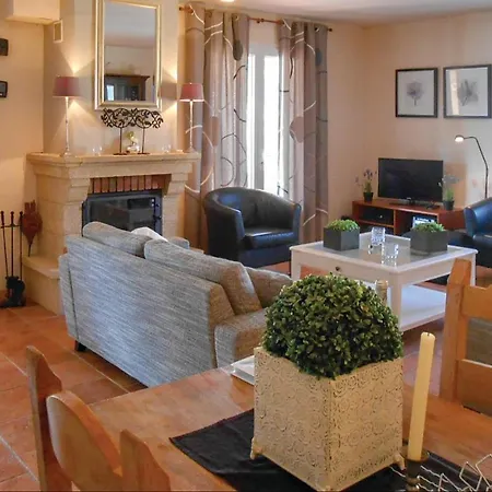 Дом отдыха Cozy In Sur Vernazobre With Wifi
